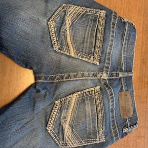 Buckle Jeans